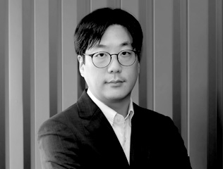 Kiheung Park Director